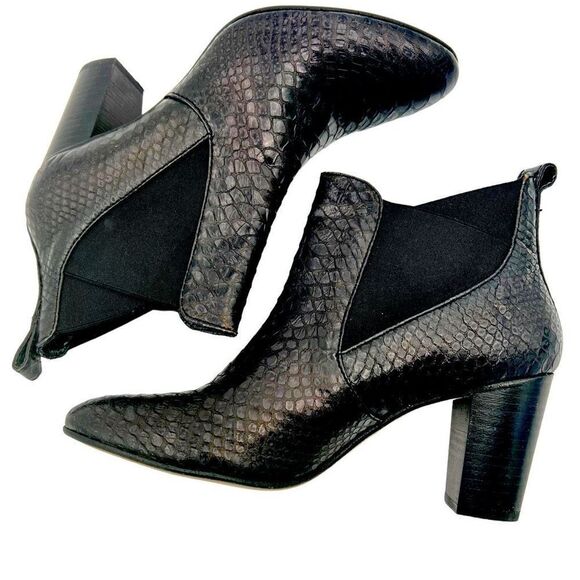 Johnston Murphy Women's Boot Sz 9 Block Heel Snakeprint Bk Leather Chelsea $228 - Picture 5 of 8